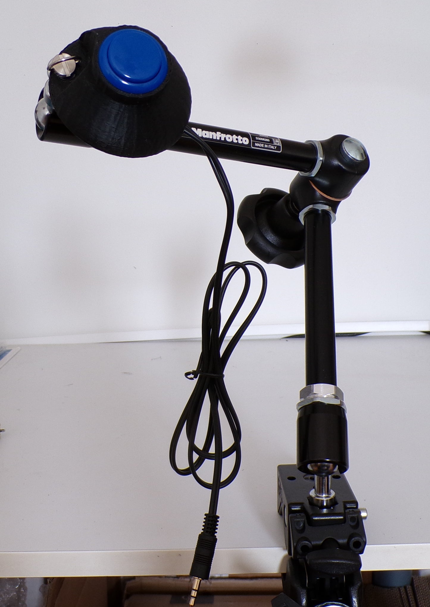 Solid fixing arm 53cm for switches