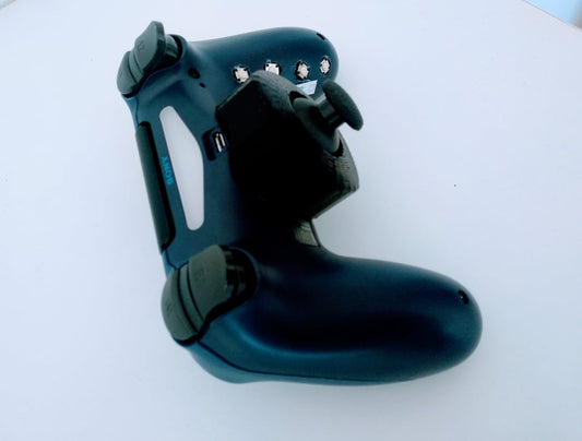 PS4 controller suitable for left hand