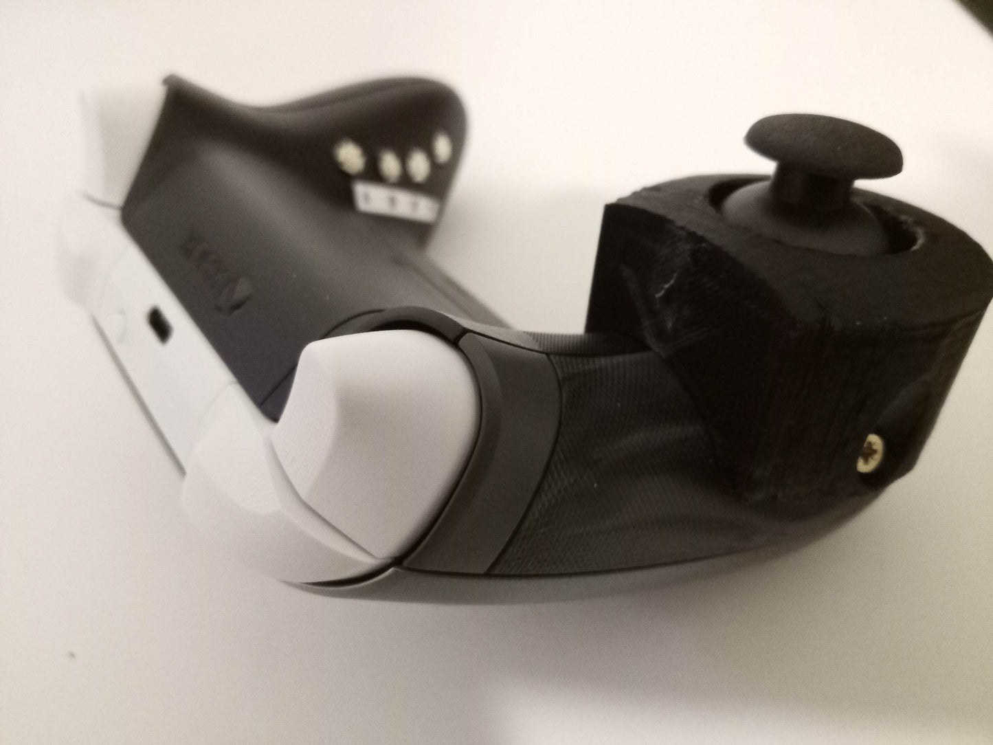 XBOX controller suitable for left hand