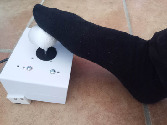 Arcade joystick - for the foot