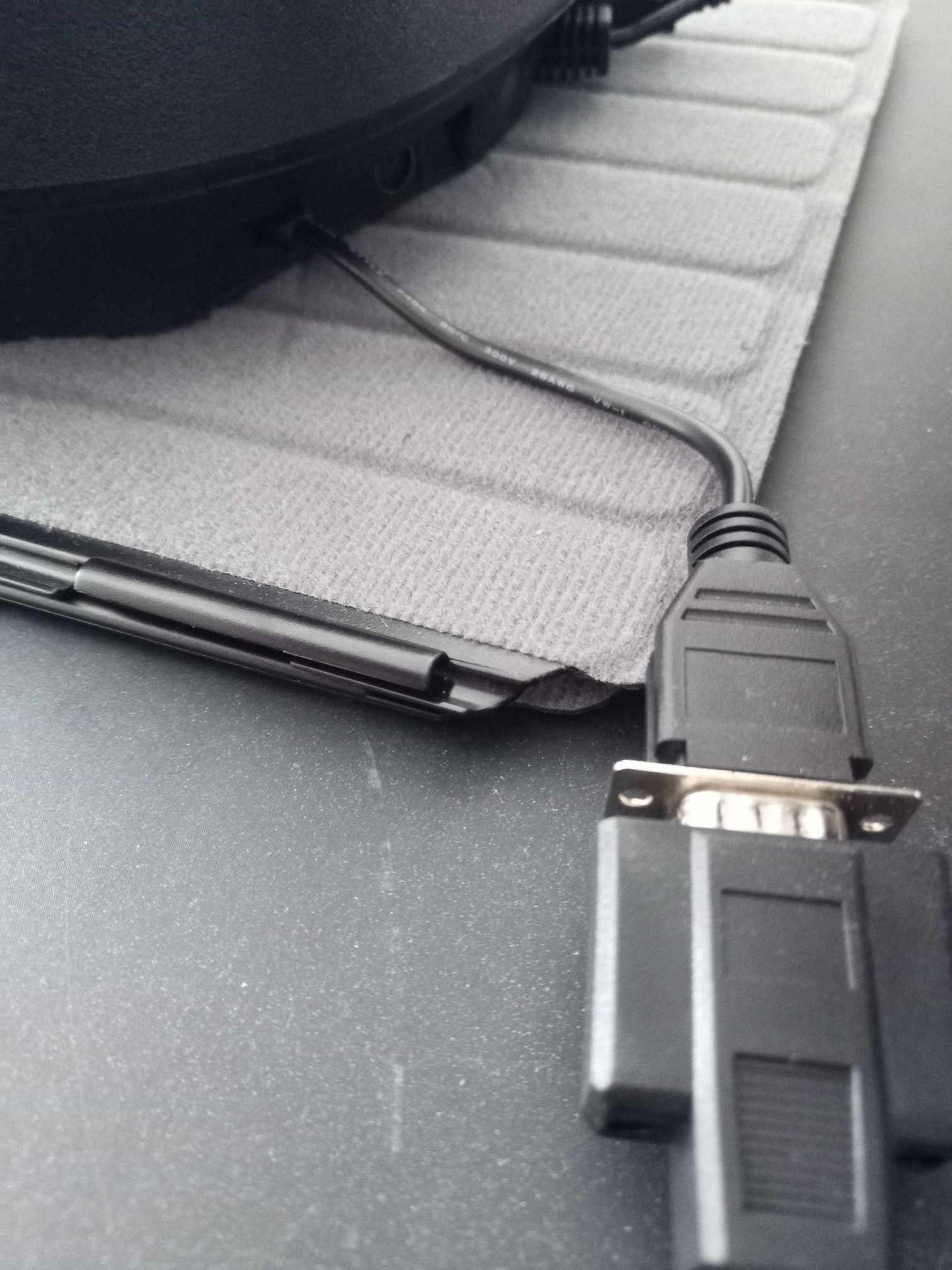 Accelerator and brake handle with mounting system, DB9 socket, jack sockets