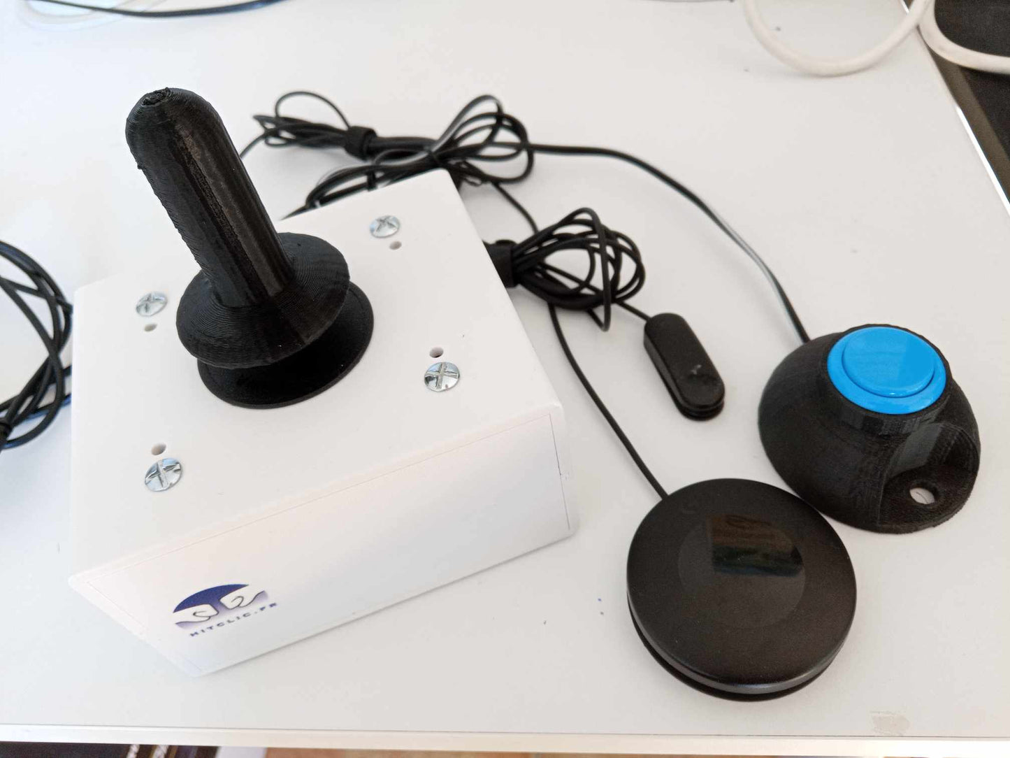Joystick format PC/Mac mouse