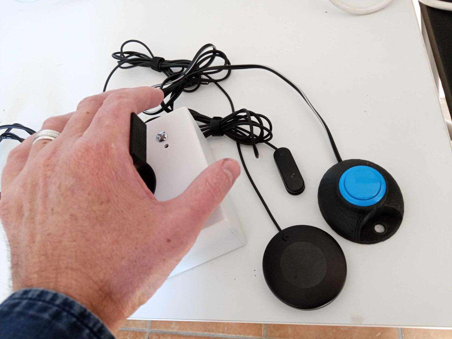Joystick format PC/Mac mouse