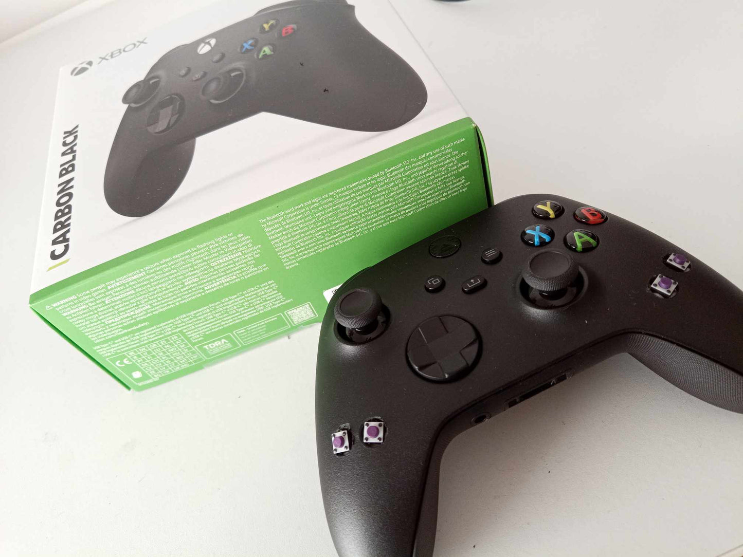 XBOX One S/X controller with triggers on it