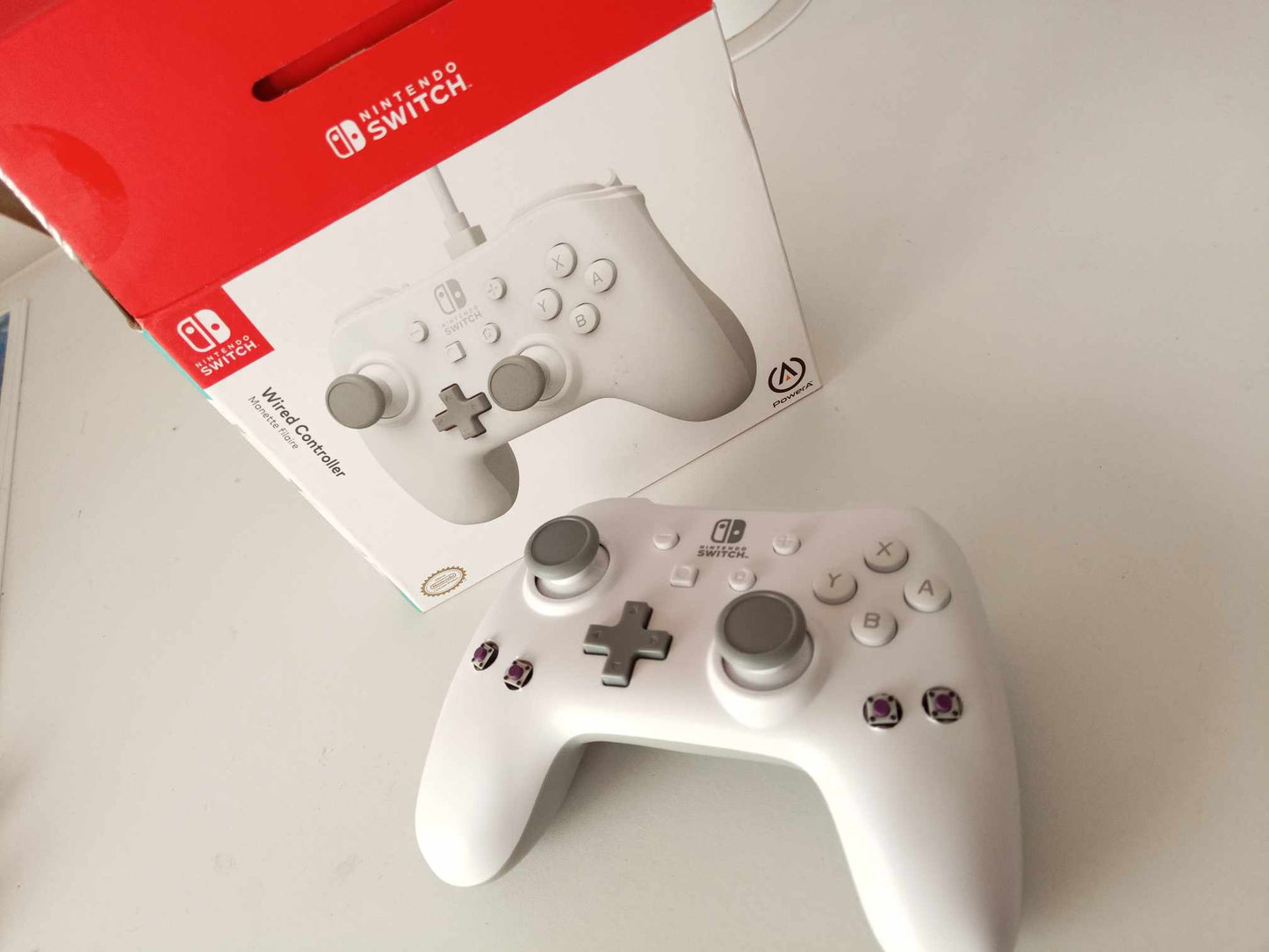 Manette Nintendo Switch gachettes dessus