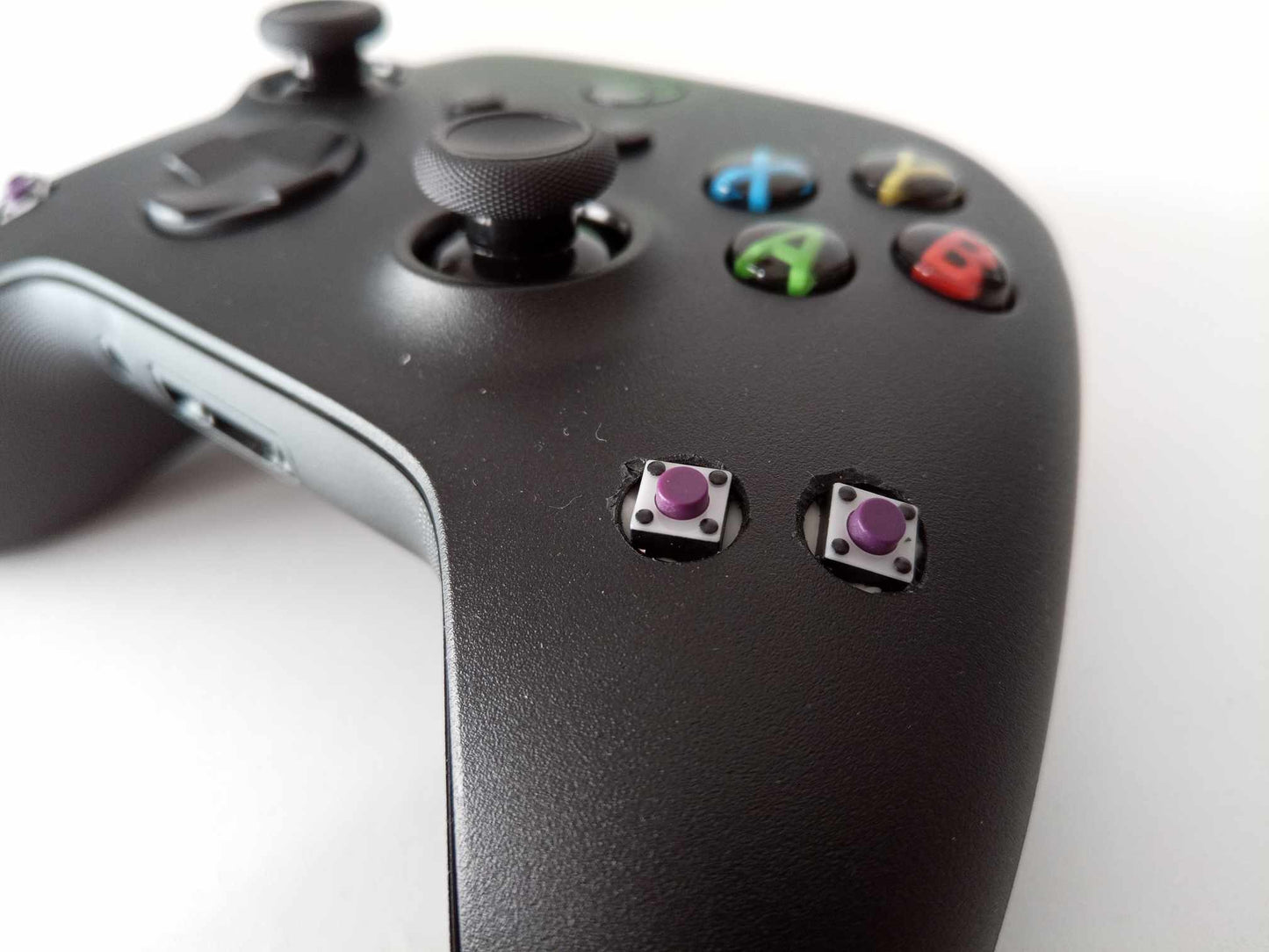 XBOX One S/X controller with triggers on it