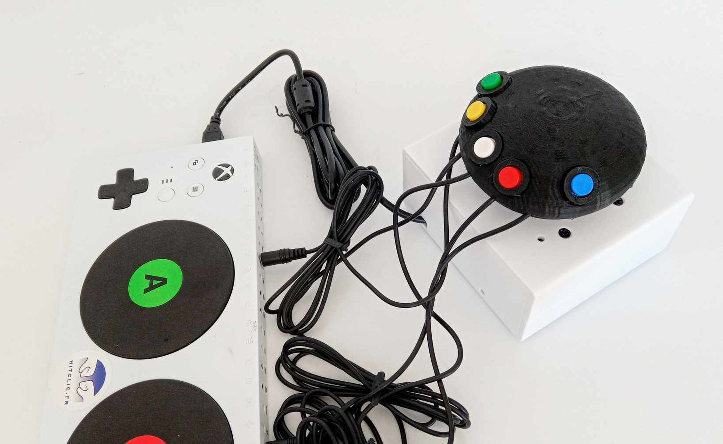 Joystick analogique 360 USB - poignée avec 5 clics intégrés