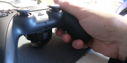 PS5 Dualsense controller suitable for right hand