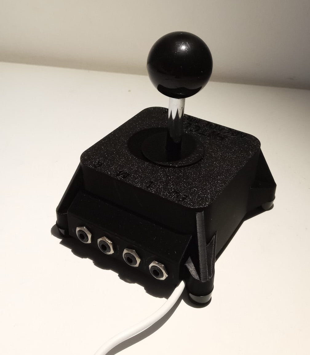 Souris joystick à contacteurs
