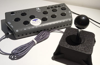 Arcade joystick with ball