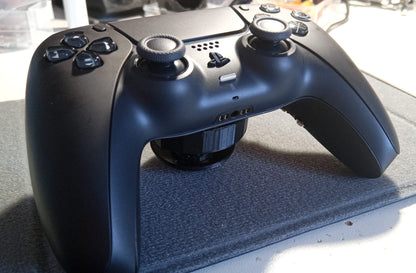 PS5 Dualsense controller suitable for right hand